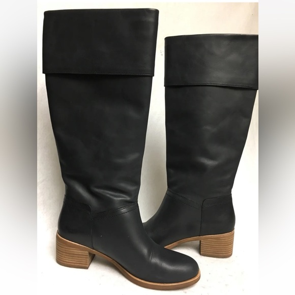 UGG Australia CARLIN BLACK TALL LEATHER HEEL BOOTS Classic Tall 1017469 Women’s - Picture 1 of 7